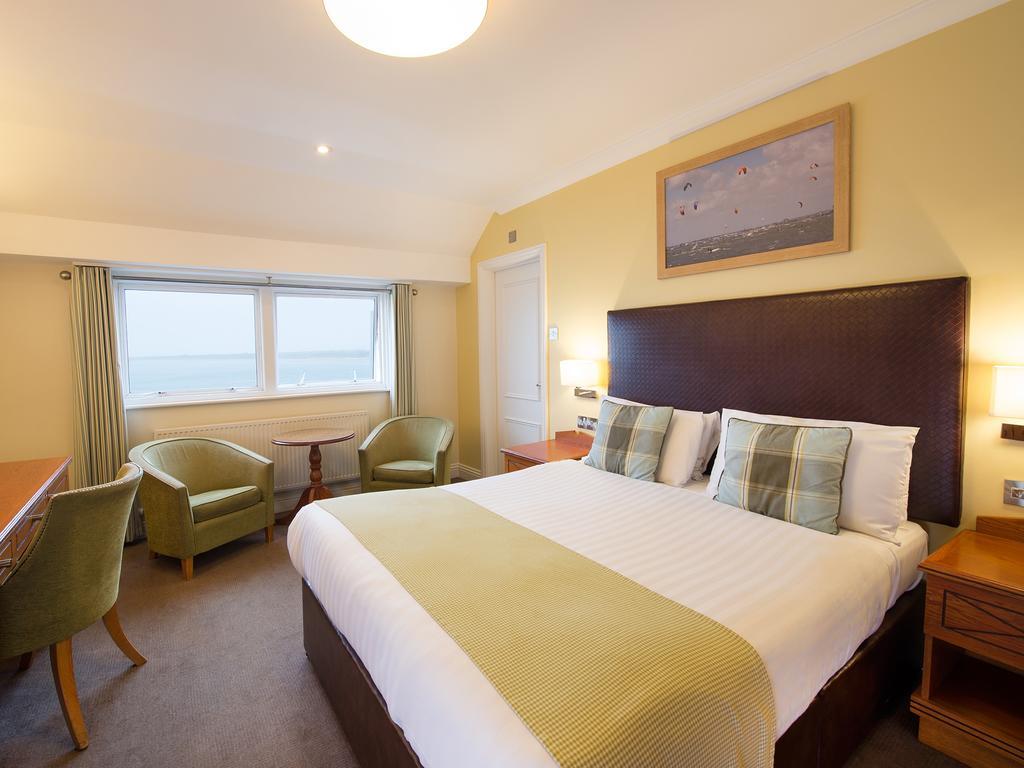 Haven Hotel Пул Экстерьер фото